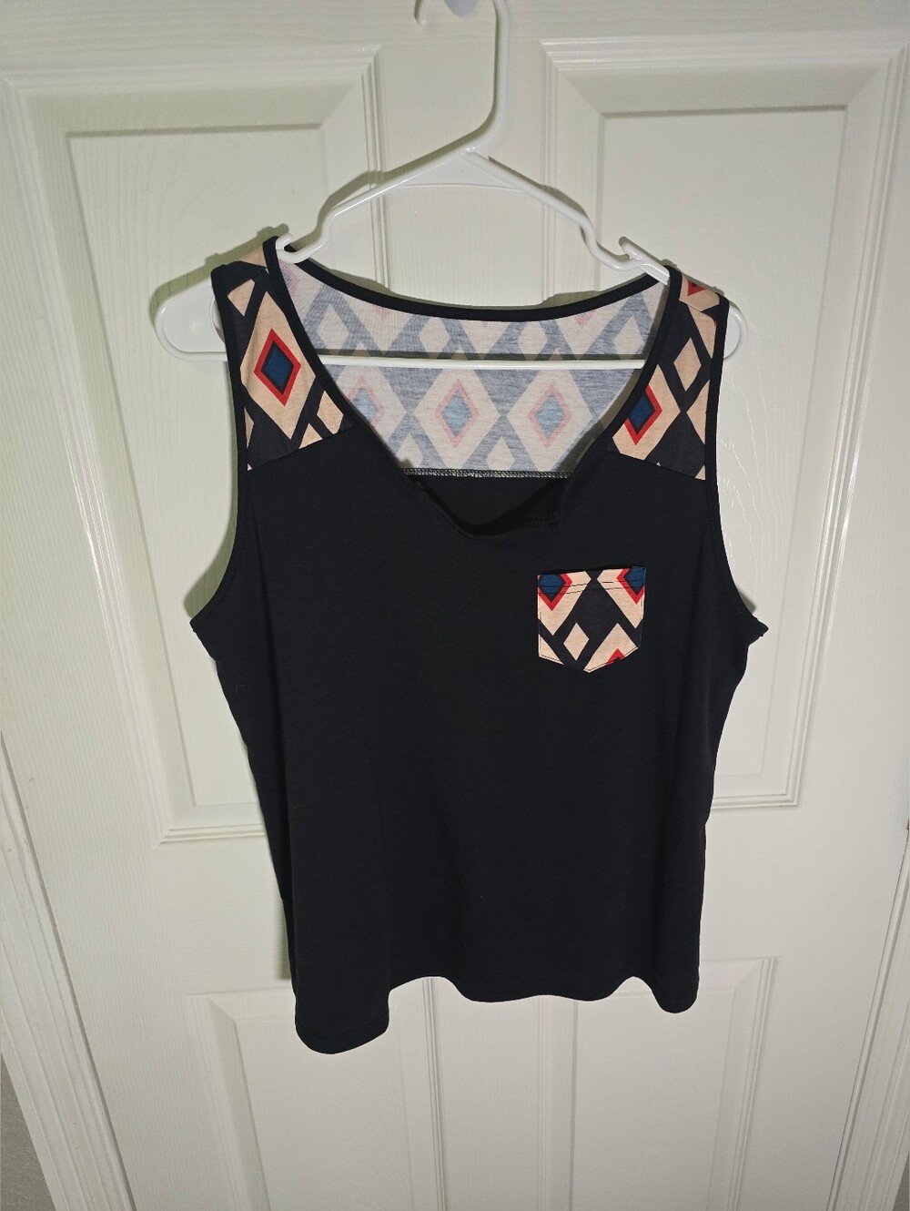 Shein Womens Geo Print Pocket Black Tank Top XL